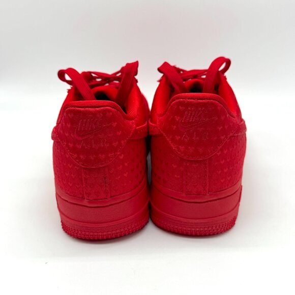 Nike Womens Air Force 1 Valentines Day 07 Low SE Red Shoes Sz 7 New IQ9965-600 - Picture 5 of 12